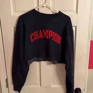 cropped crew neck